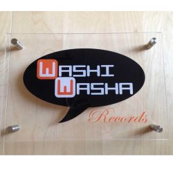 Plaque Professionnelle Transparente en Plexiglass® 5 mm Personnalisée