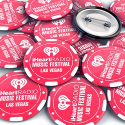 Badge Bouton / Pin's Personnalisé