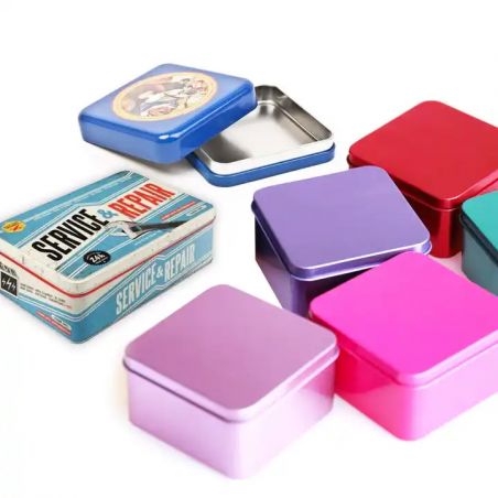 Packaging / Emballage boites en métal carrées