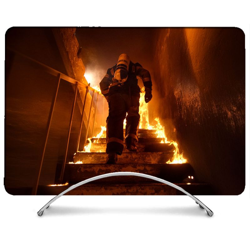 Coque Renforcée Pour MacBook Neo Pompier Escalier